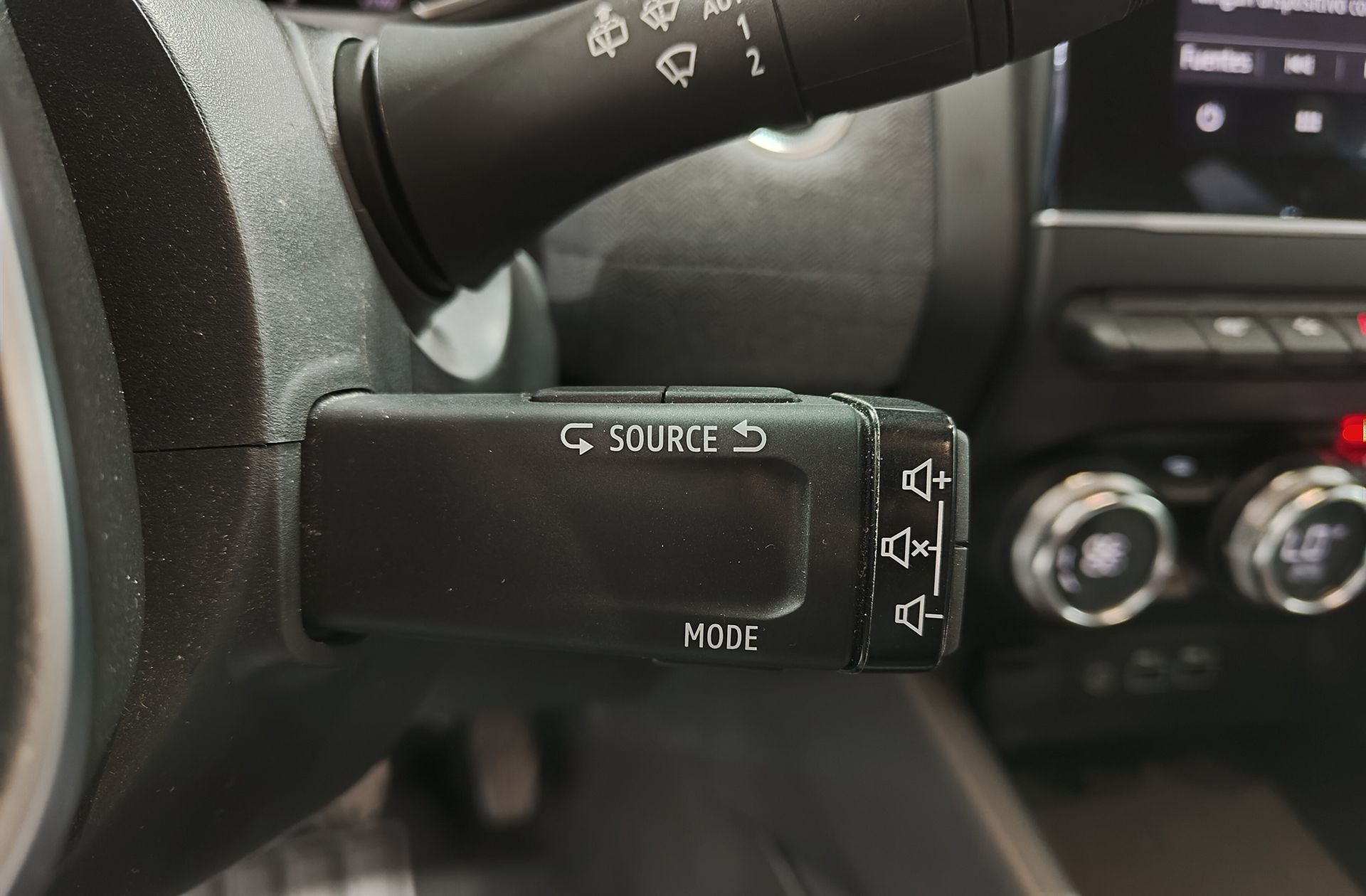 Renault Clio Techno TCe - foto 31