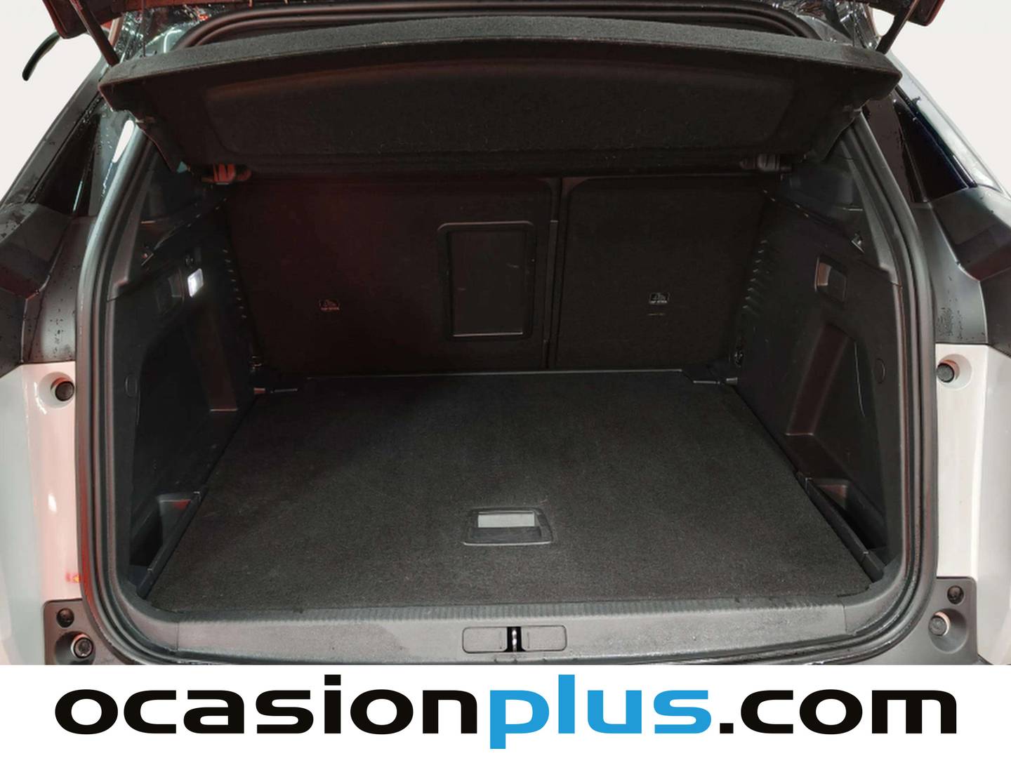 Foto Peugeot 3008 Peugeot 3008 BlueHDI 130 S&S GT Line (130 CV)