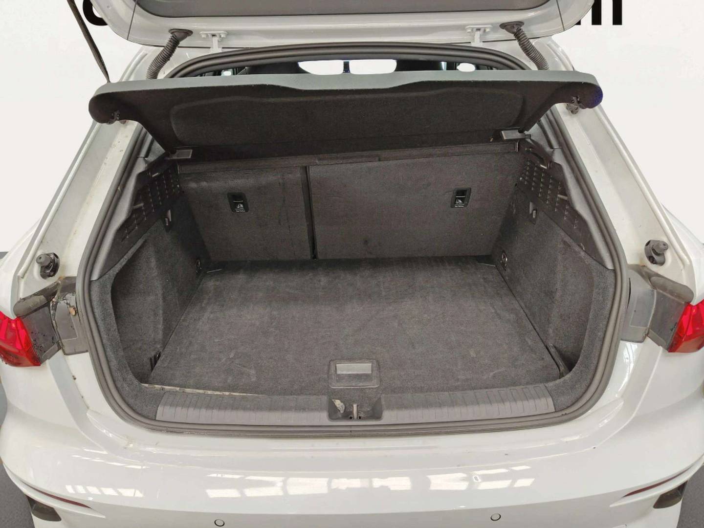 Fotos maletero Audi A3 Audi A3 Sportback S line 35 TFSI (150 CV) S tronic