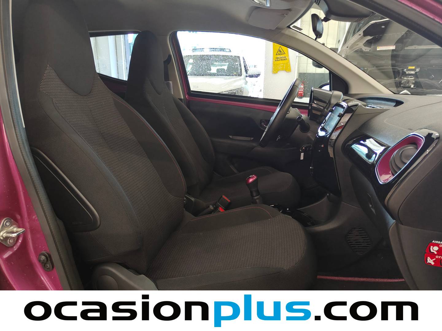 Fotos maletero Toyota Aygo Toyota Aygo 1.0 VVT-i x-play business (69 CV)