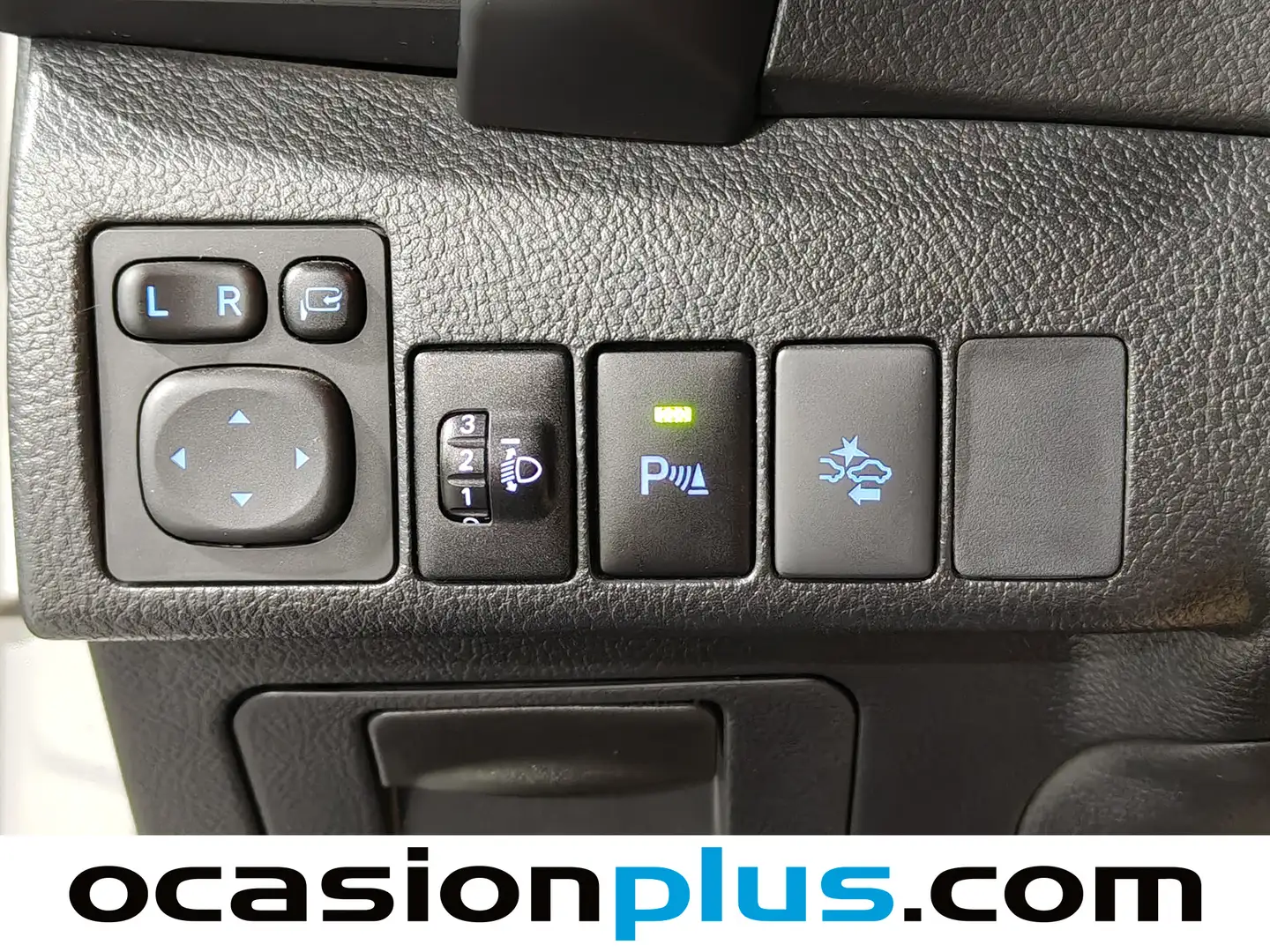 Foto Toyota Auris Toyota Auris 140H Hybrid Feel! (136 CV)