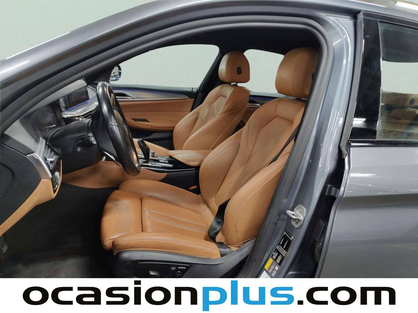 Foto asientos delanteros BMW Serie 5 BMW Serie 5 530e (252 CV) Pack M