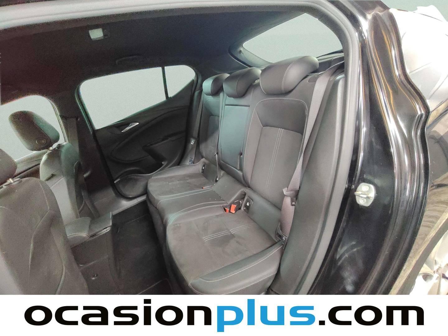 Foto asientos traseros Opel Astra Opel Astra 1.6 CDTI S&S GSi Line (136 CV)