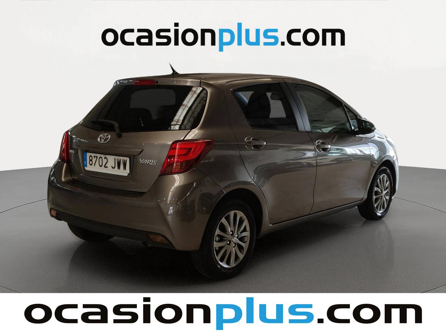Foto trasera Toyota Yaris Toyota Yaris 1.3 Active (99 CV) derecha