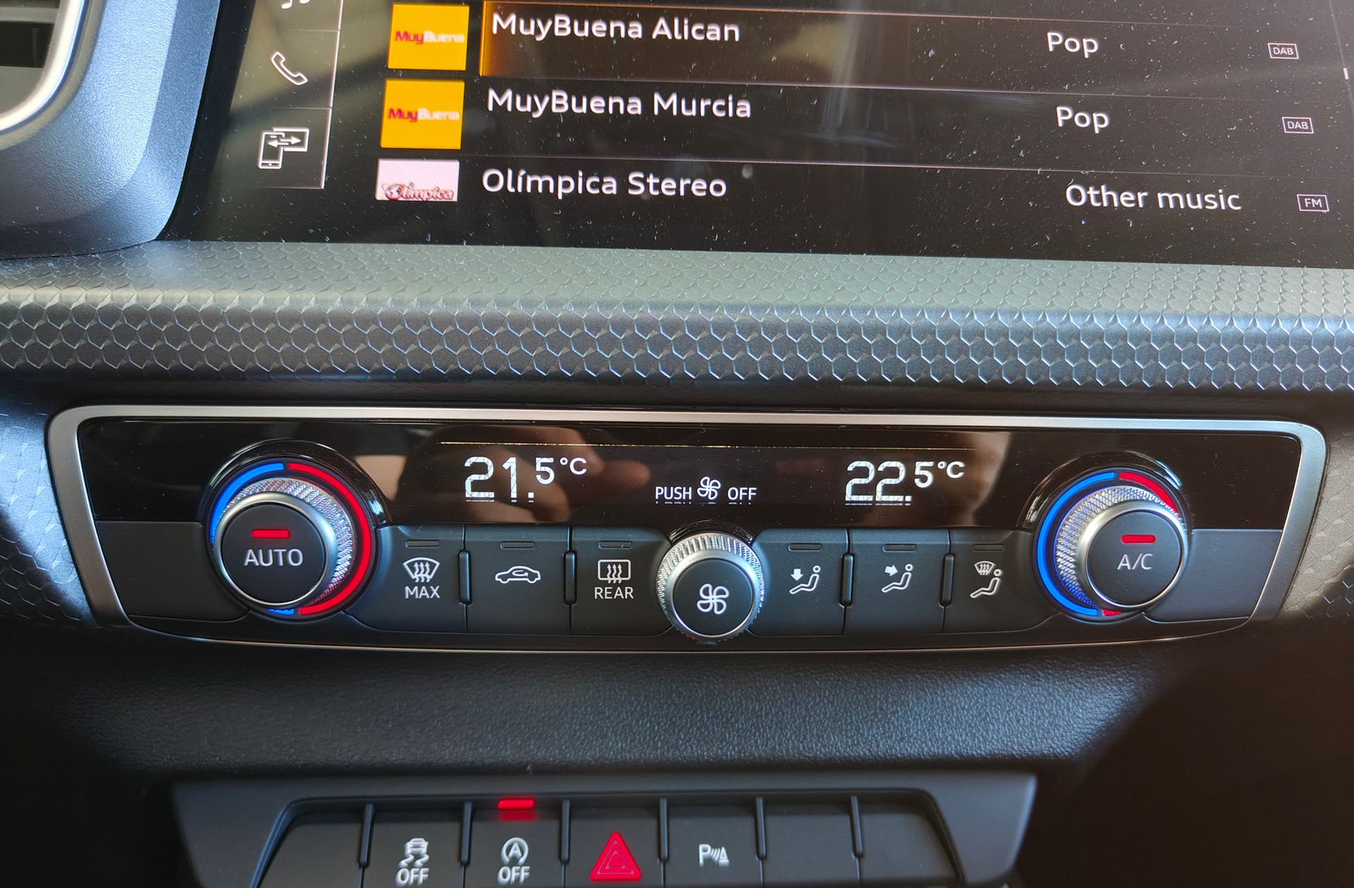 Audi A1 Sportback Adrenalin 35 TFSI S tronic Pack S-Line - foto 30