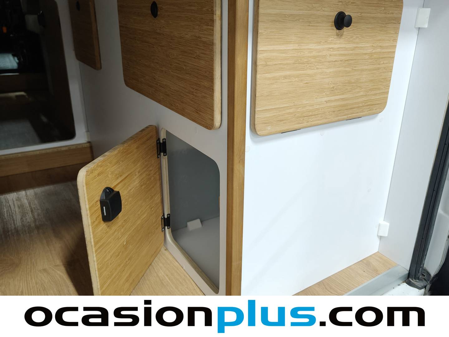 Foto Citroën Jumper Citroen Jumper Furgon BlueHDi 140 35 L2H2 (140 CV) 2 Plazas Camper