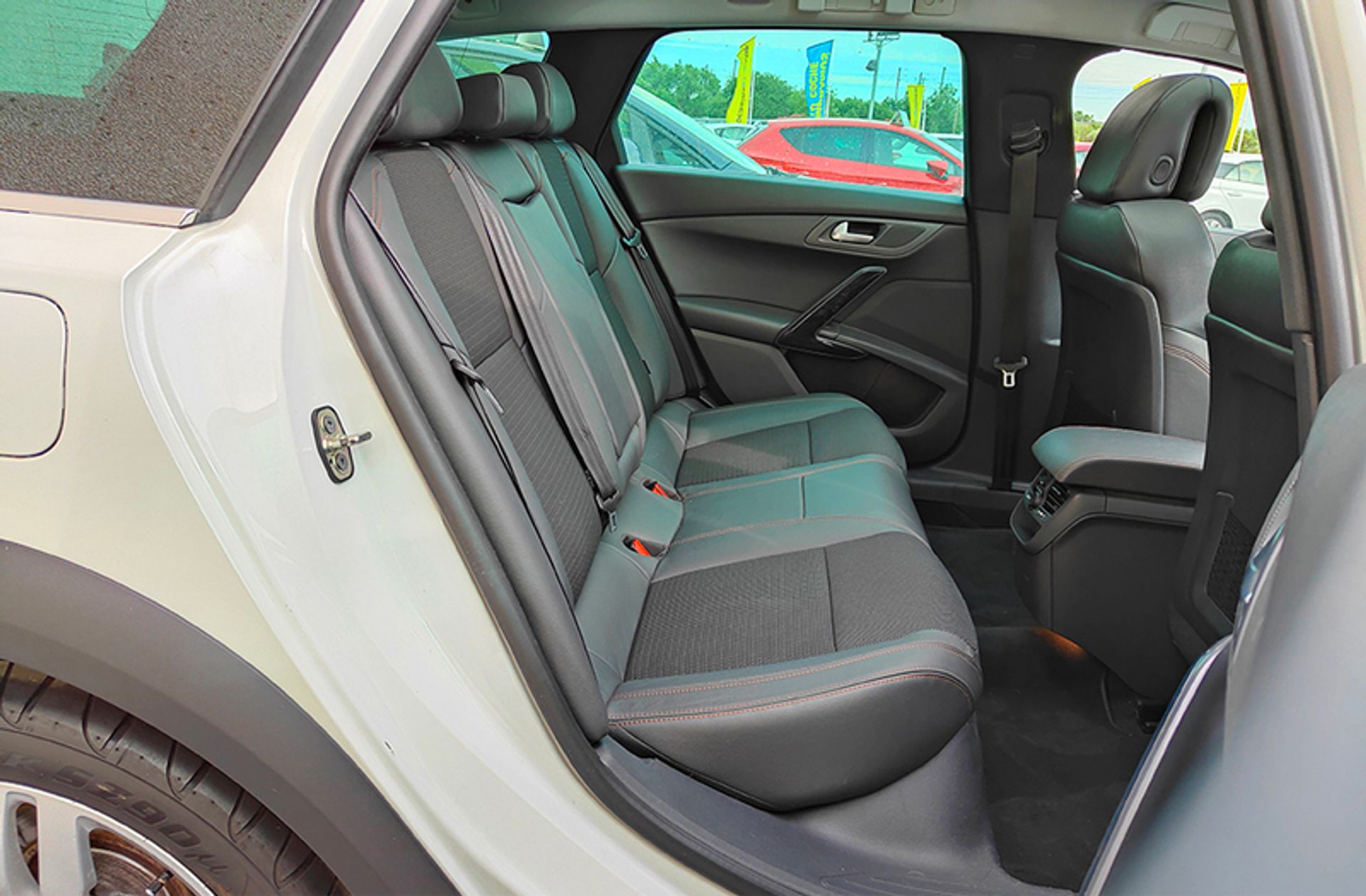 Peugeot 508 RXH 2.0 BlueHDi Autom - foto 34