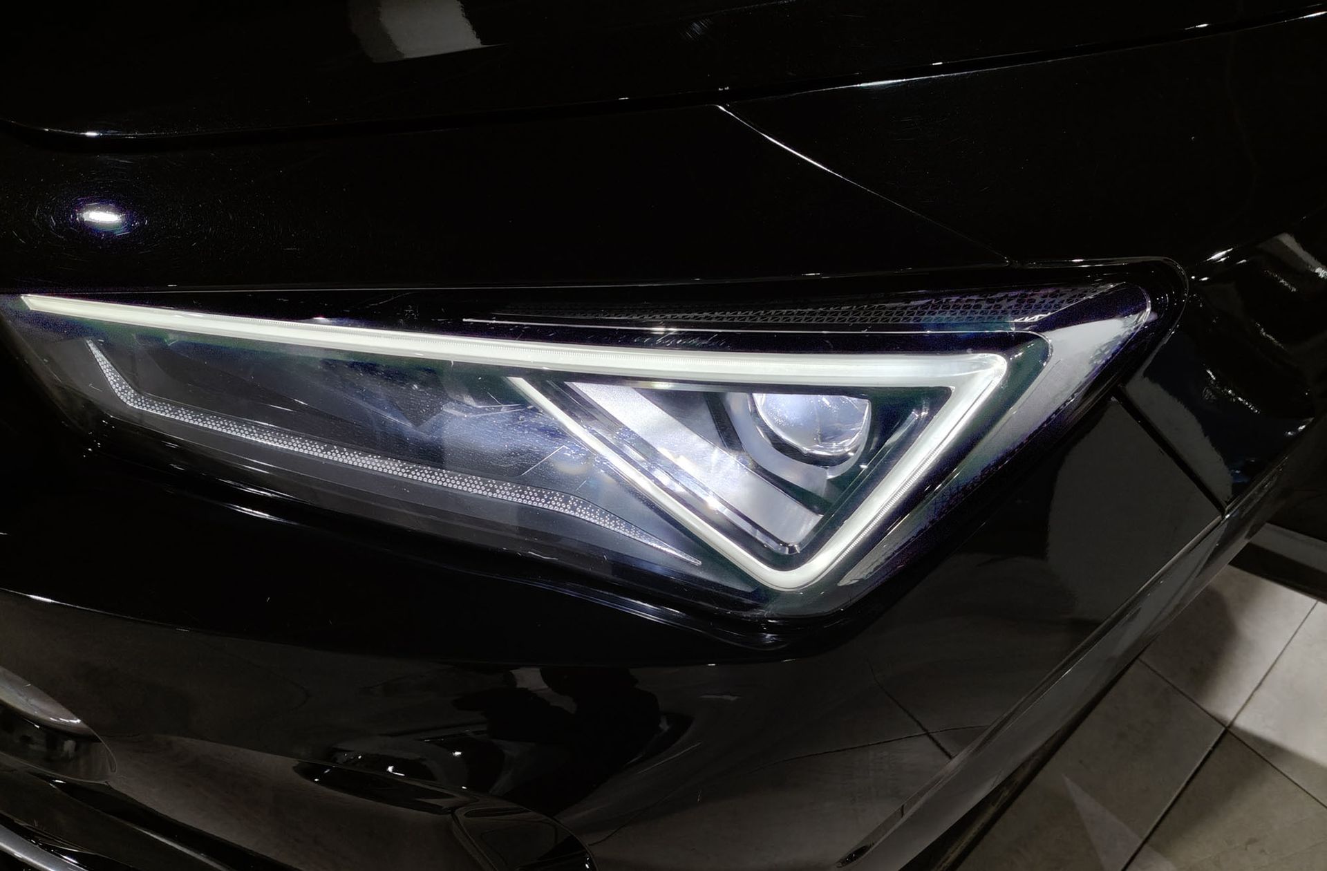 Cupra Formentor 2.0 TSI VZ DSG - foto 16