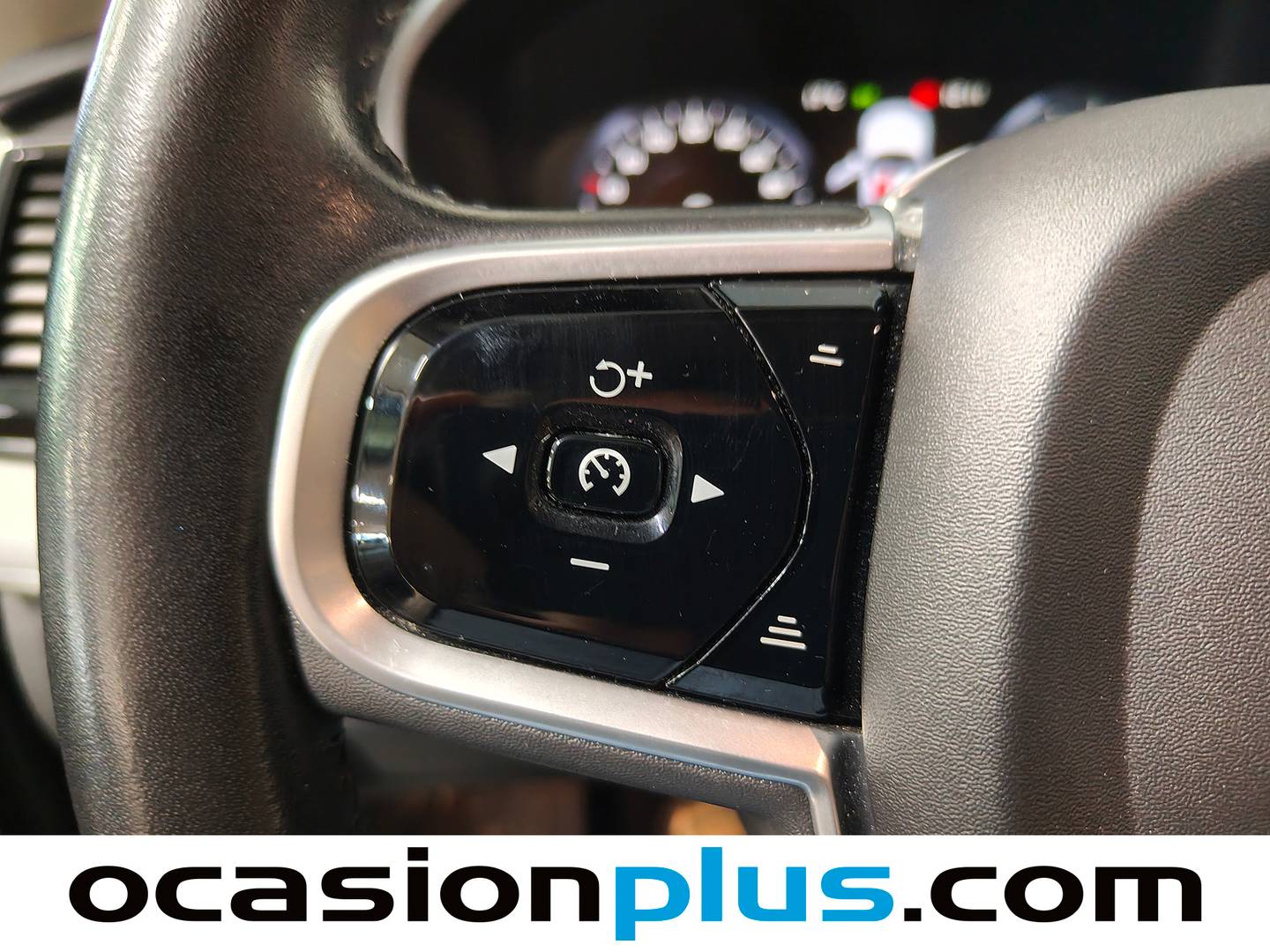Volvo XC90 Volvo XC90 B5 D Momentum Pro AWD Auto (235 CV) automático