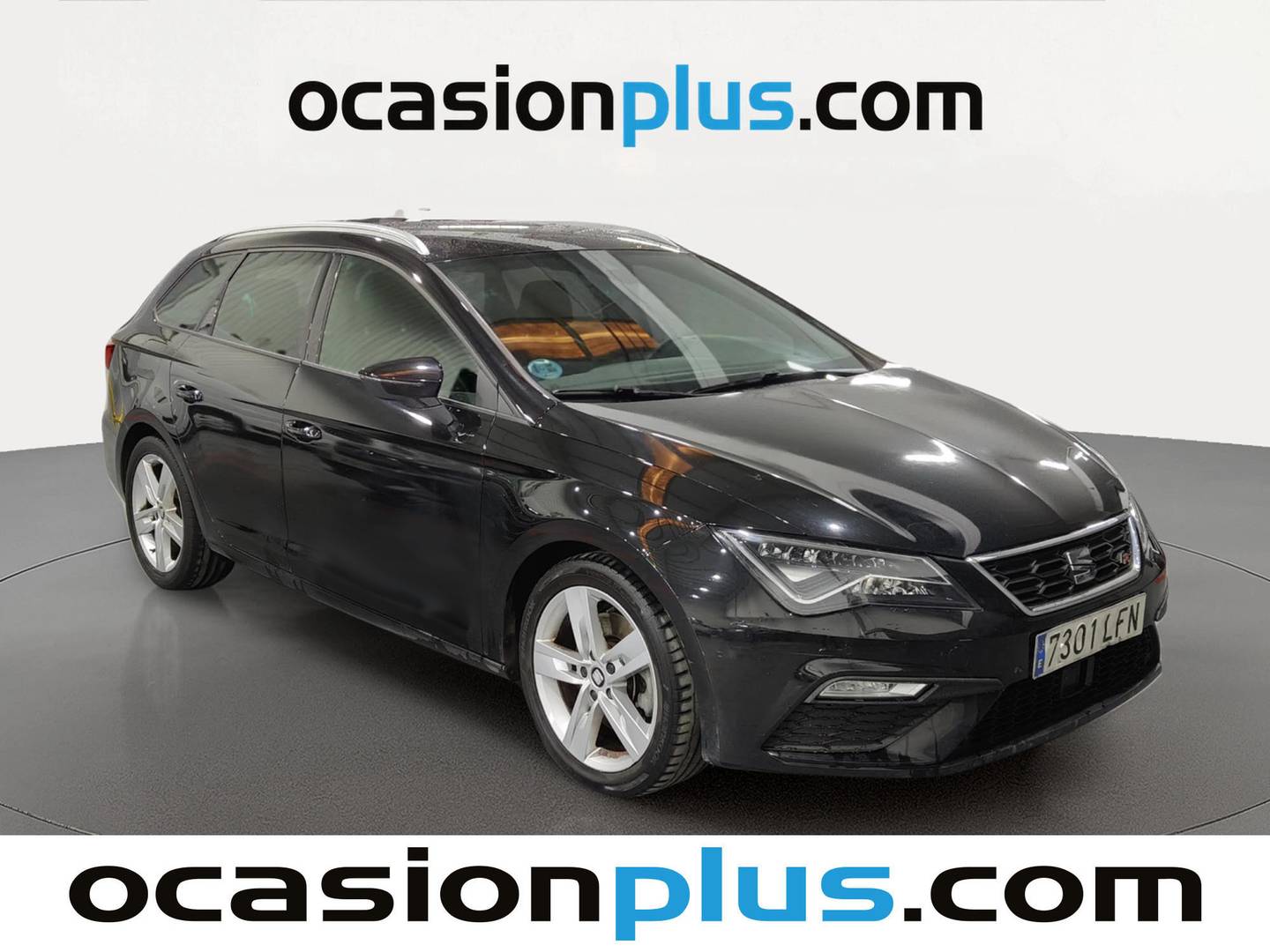 Foto delantera Seat León Seat León ST 1.5 EcoTSI S&S FR Fast Edition DSG (150 CV) derecha