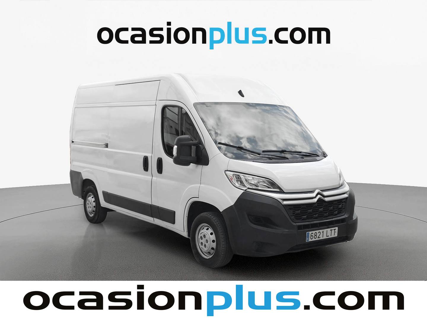 Foto delantera Citroën Jumper Citroën Jumper BlueHDi 120 33 L2H2 (120 CV) derecha