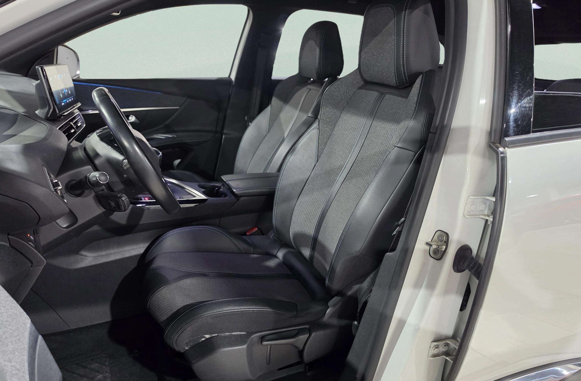 Peugeot 3008 PureTech 130 Allure Pack - foto 11