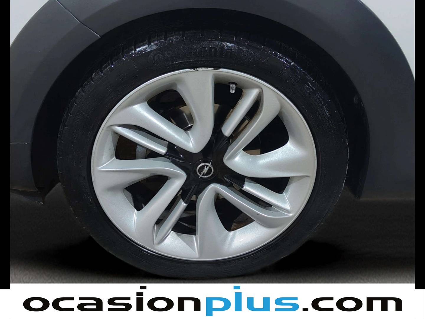 Opel Adam Opel Adam 1.4 XER Rocks (100 CV) gasolina