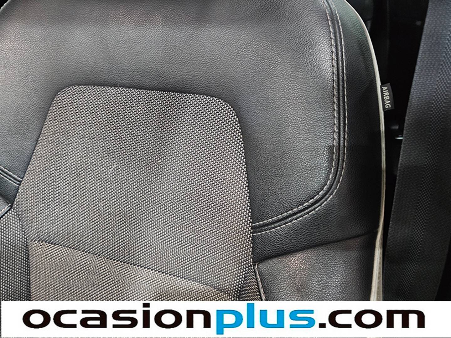 Foto Renault Captur Renault Captur Zen E-TECH Híbrido enchufable (160 CV)