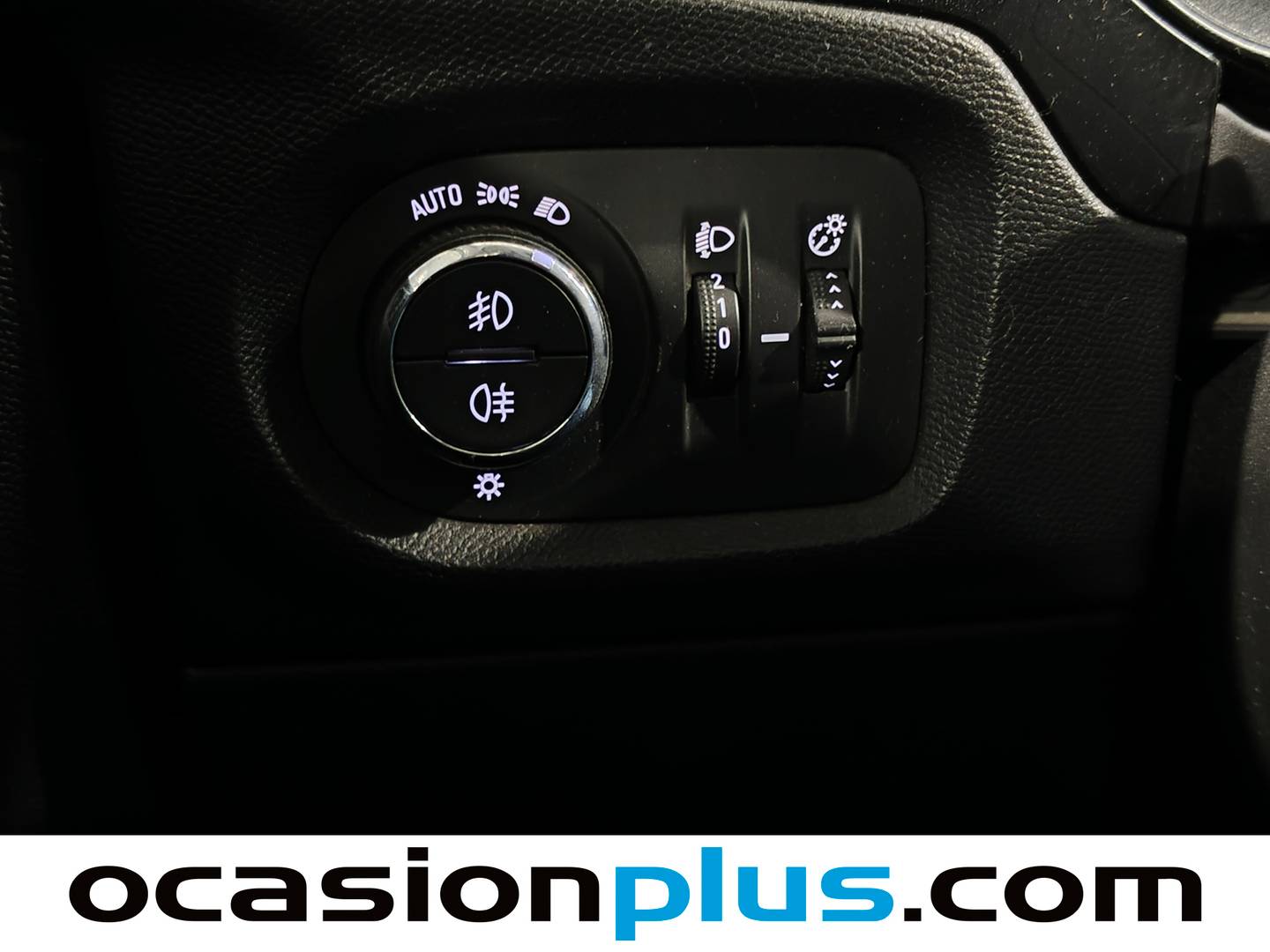 Opel Corsa Opel Corsa 1.2 Turbo XHL Elegance Auto (100 CV) seminuevo