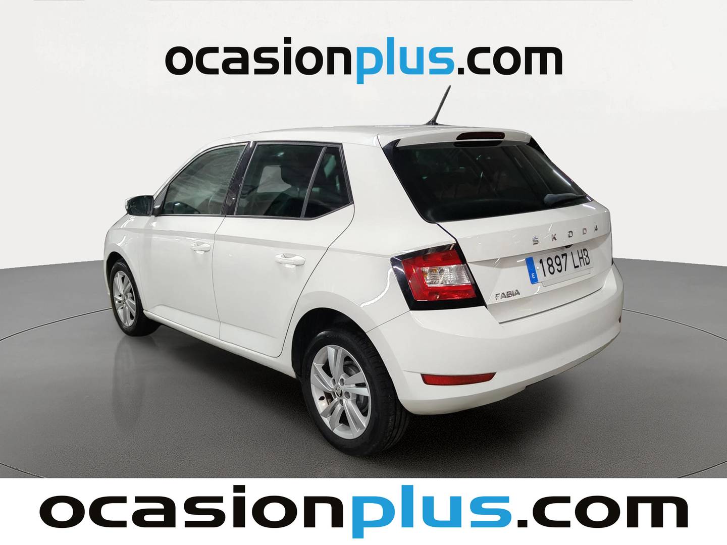Foto trasera Skoda Fabia Skoda Fabia 1.0 MPI Ambition Plus (60 CV) derecha