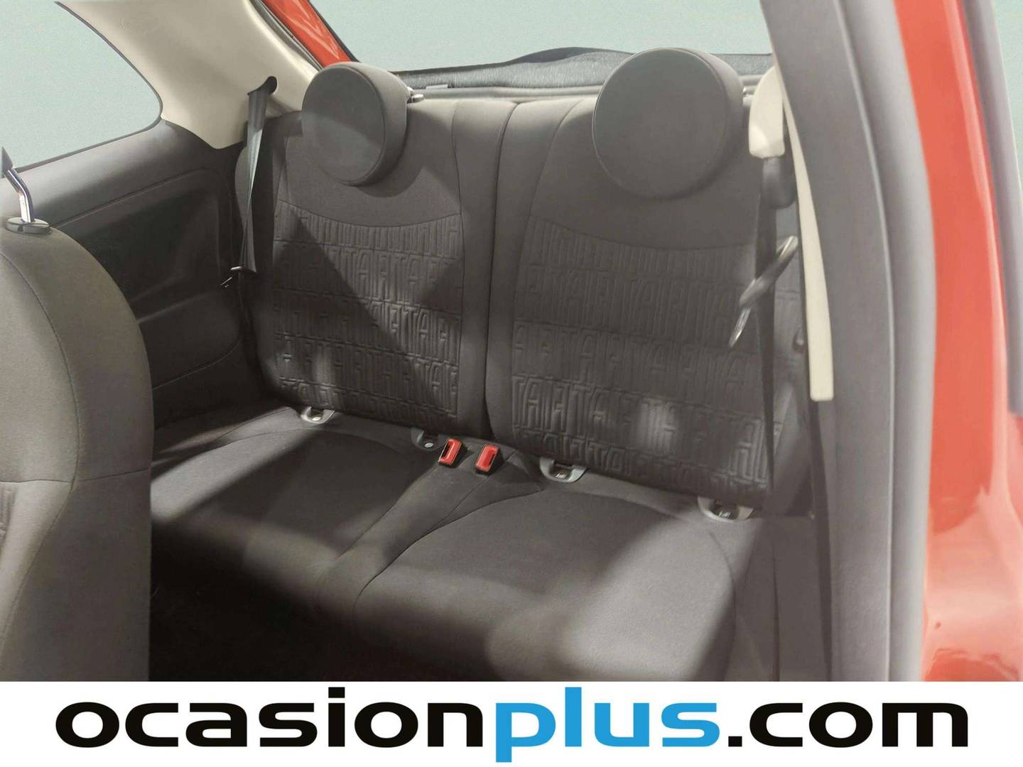 Foto asientos traseros Fiat 500 Fiat 500 1.0 Hybrid Dolcevita (70 CV)