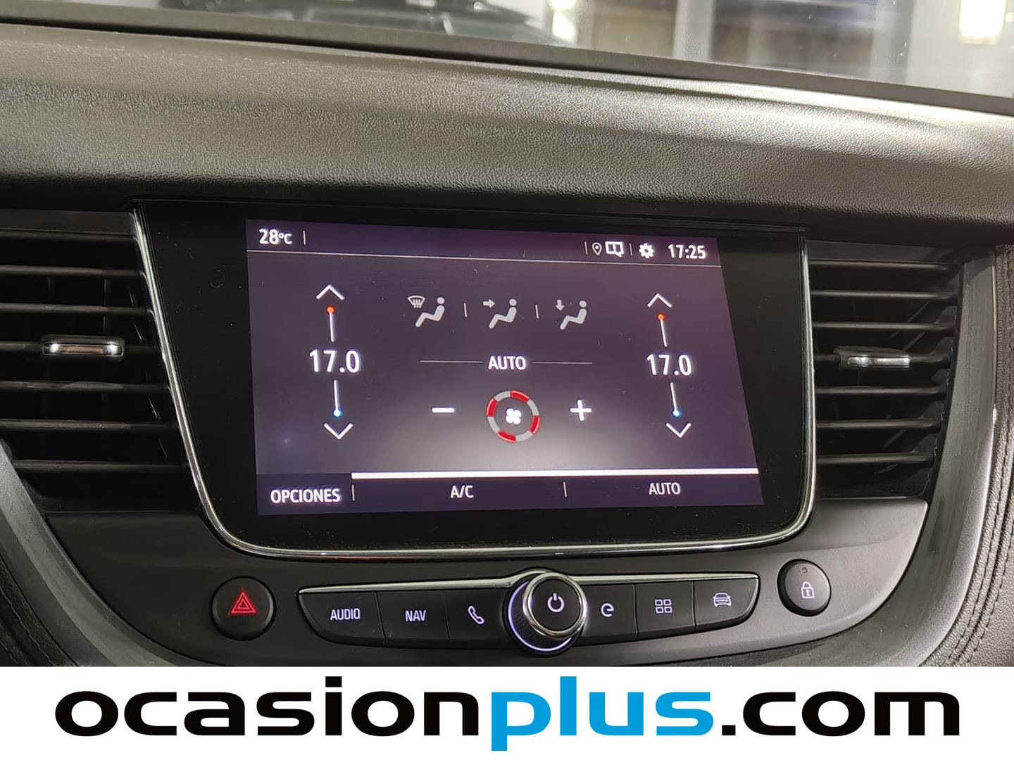 Foto Opel Grandland X PHEV Opel Grandland X 1.6 Turbo PHEV Ultimate 4x2 Auto (224 CV)