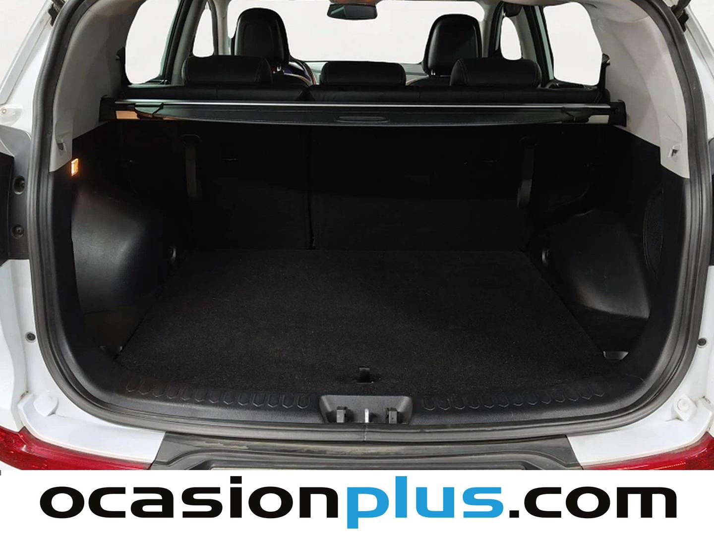 Fotos maletero KIA Sportage KIA Sportage 1.7 CRDI VGT x-Tech Eco-Dynam 4x2 (115 CV)