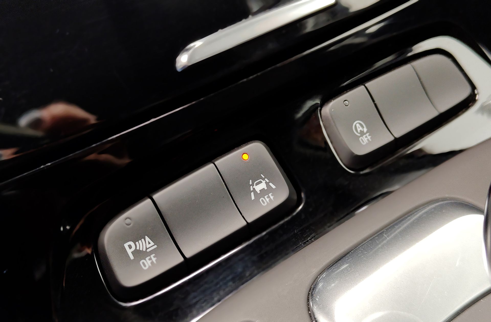 Opel Grandland 1.5 CDTi Design Tech - foto 19