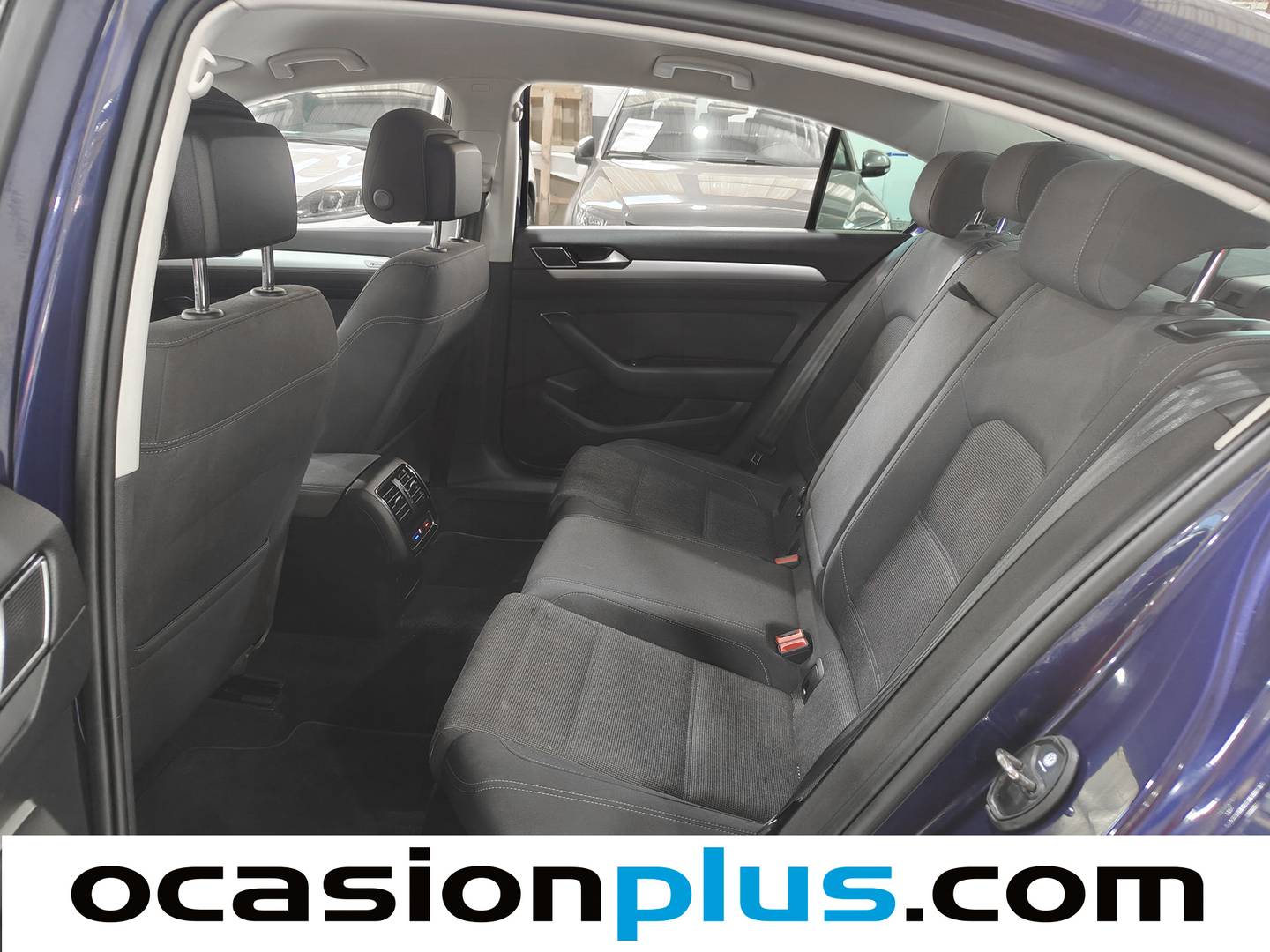 Foto asientos traseros Volkswagen Passat Volkswagen Passat Advance 2.0 TDI (150 CV) Pack R Line