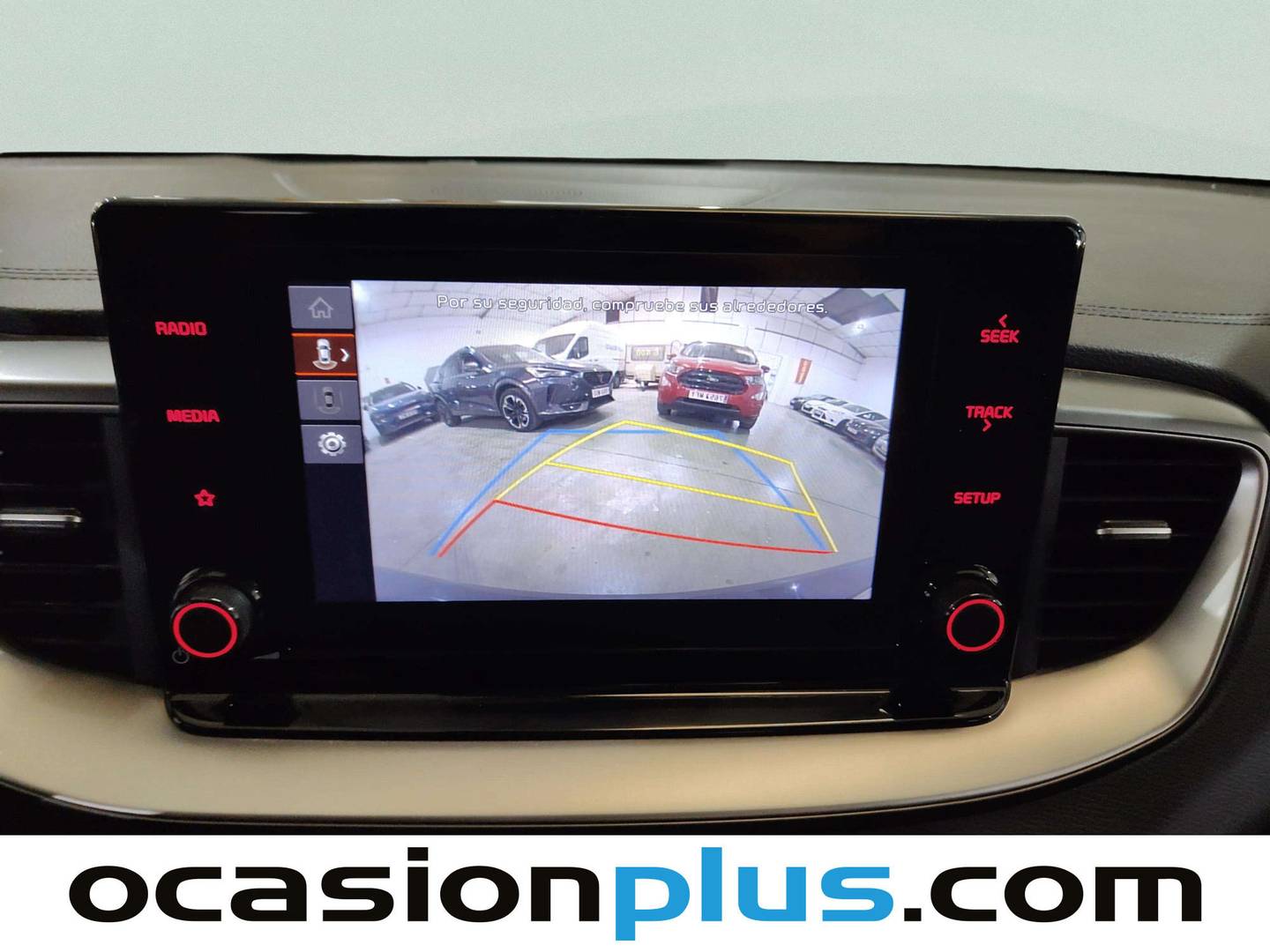 Equipamiento del KIA Ceed KIA Ceed 1.6 MHEV iMT Drive (136 CV)