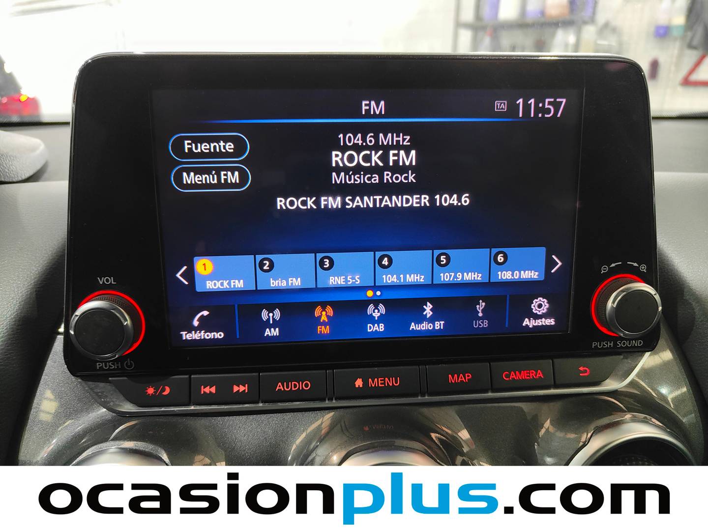 Foto Nissan JUKE Nissan Juke DIG-T N-Connecta 4x2 (114 CV)