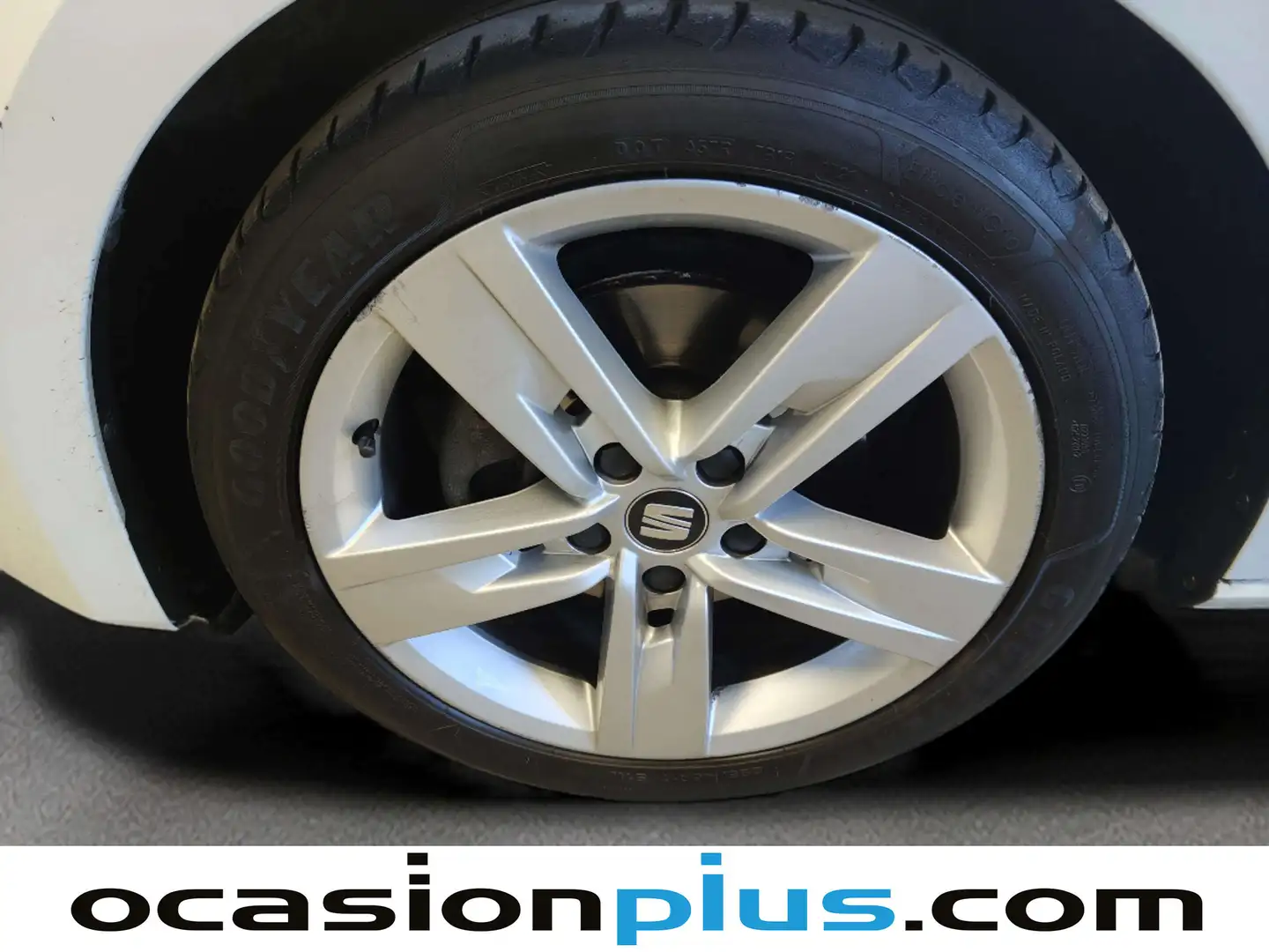 Foto Seat León SEAT León 1.4 TSI S&S FR Plus (125 CV)