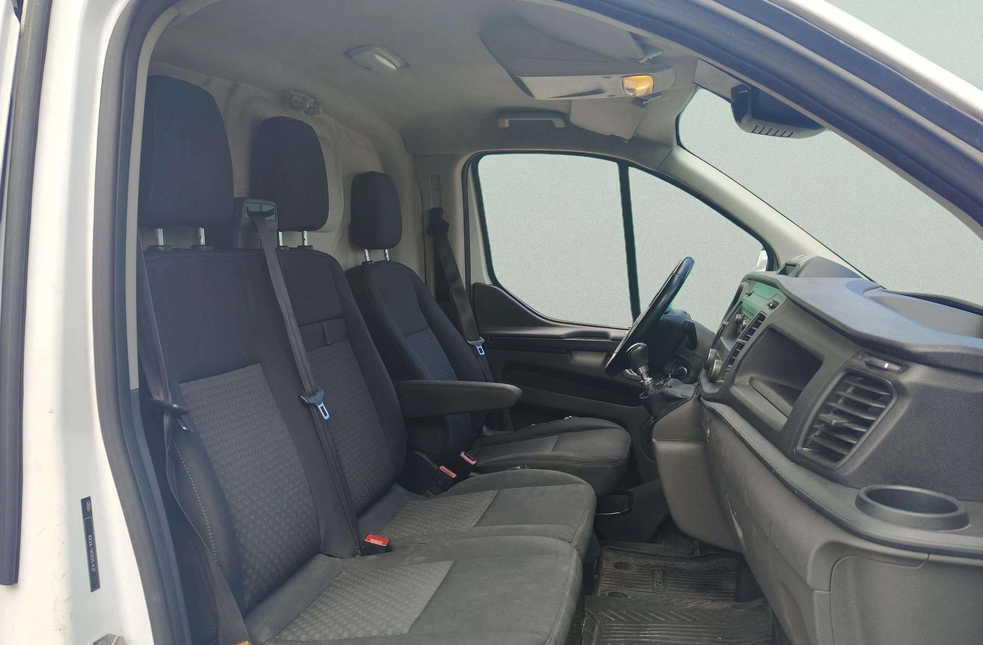 Ford Transit Custom Furgon 2.0 TDCi 280 L1 Trend - foto 13