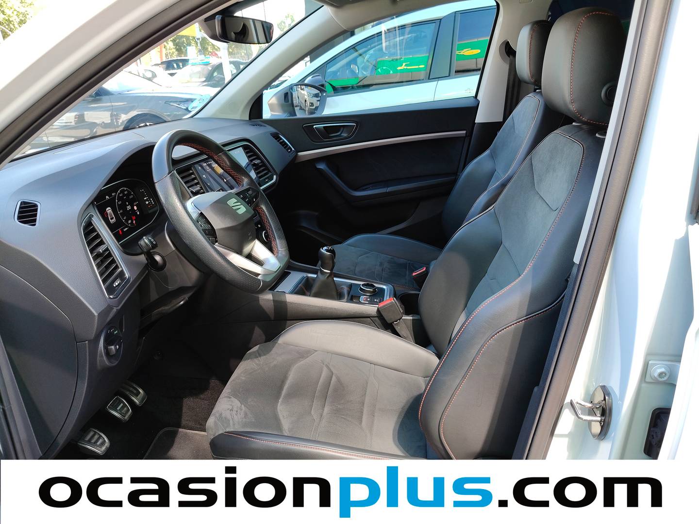 Foto asientos delanteros Seat Ateca Seat Ateca 1.5 TSI S&S FR XL (150 CV)