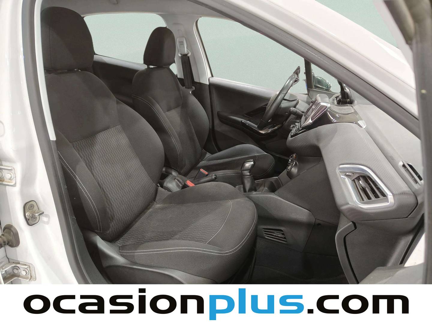 Peugeot 208 Peugeot 208 1.6 BlueHDi Style (75 CV) km 0