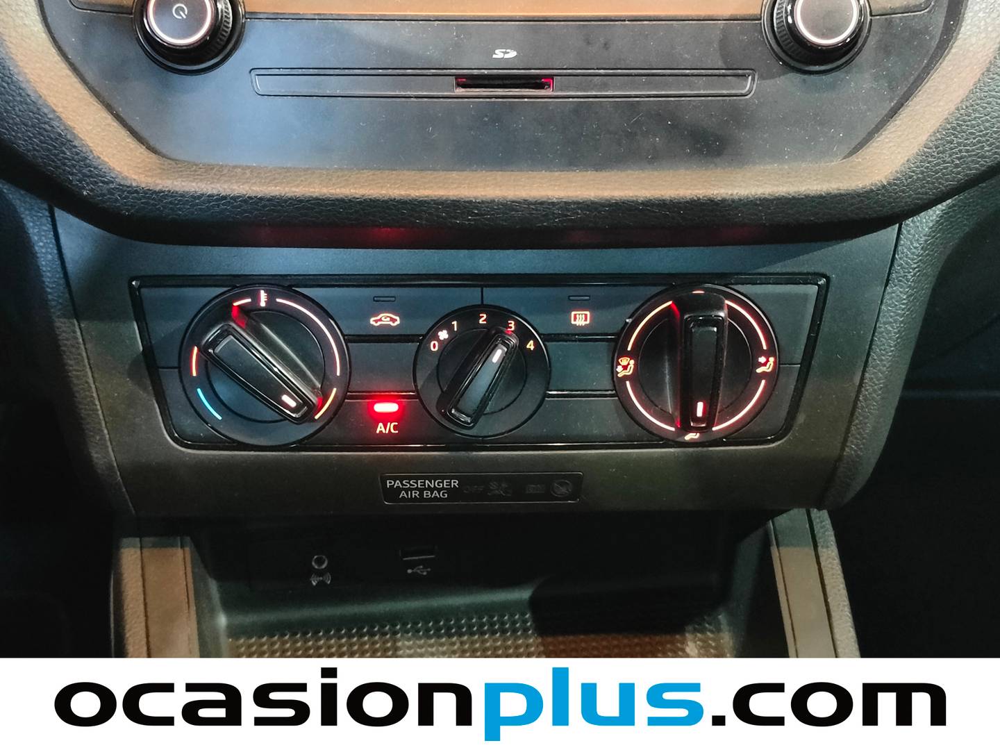 Foto Seat Arona SEAT Arona 1.6 TDI Eco Reference Plus (95 CV)