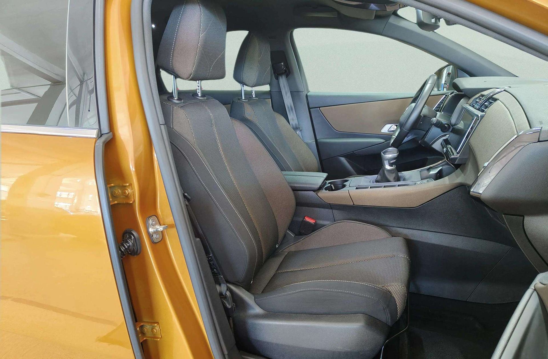 DS DS 7 Crossback BlueHDi 130 Be Chic - foto 18