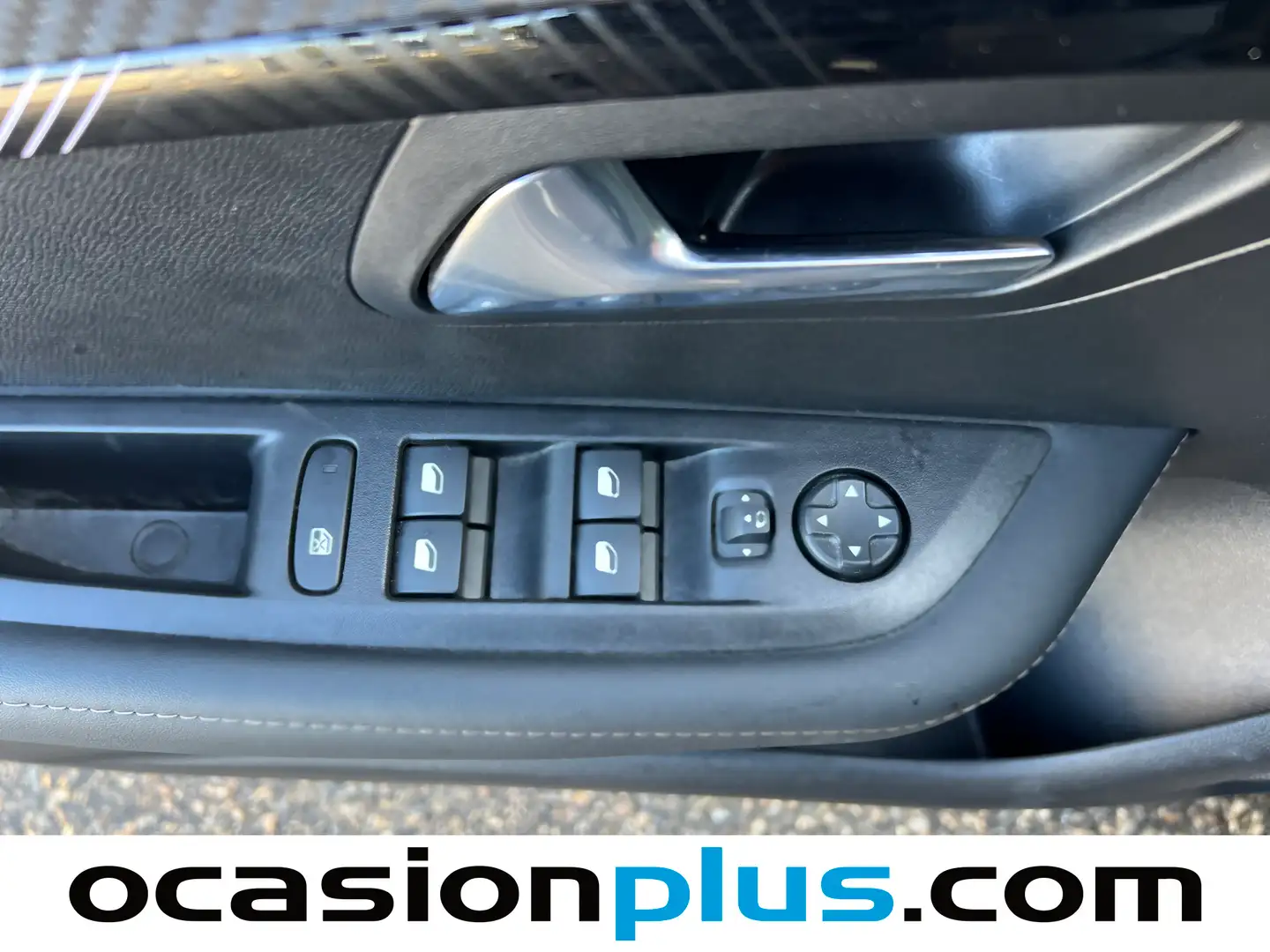 Foto Peugeot 208 Peugeot 208 PureTech 100 Allure (100 CV)