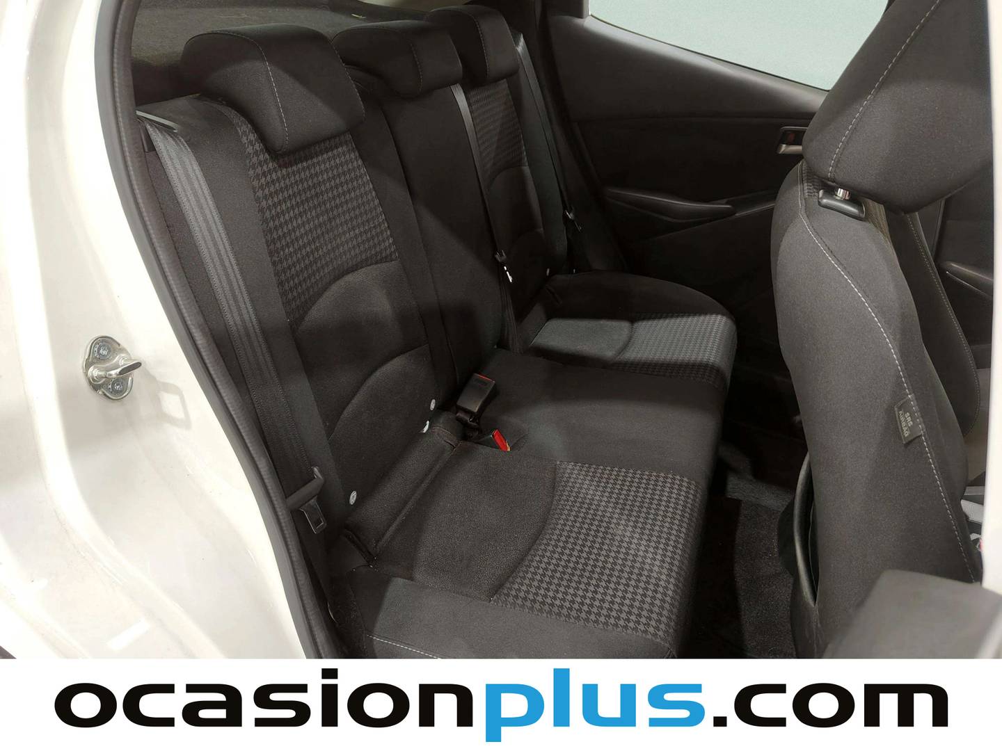 Mazda Mazda2 Mazda Mazda 2 1.5 GE Black Tech Edition (90 CV) al mejor precio