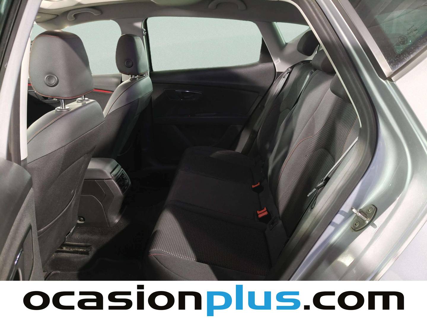 Foto asientos traseros Seat León Seat León 1.5 TSI S&S FR DSG (150 CV)