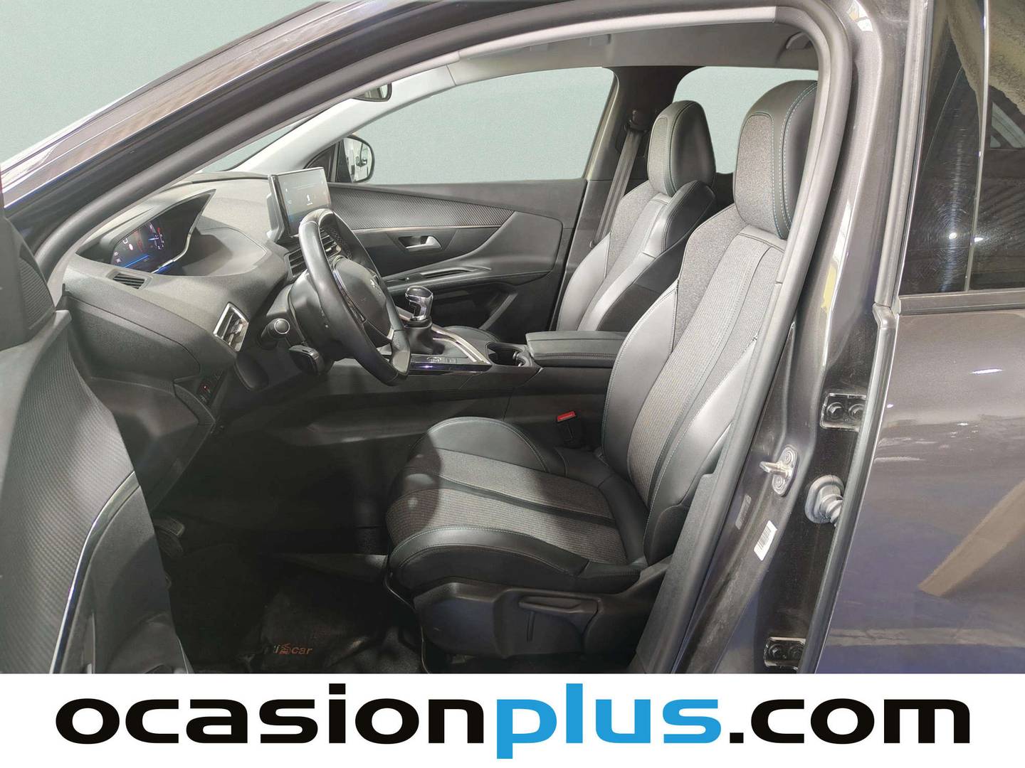 Foto asientos delanteros Peugeot 3008 Peugeot 3008 PureTech 130 S&S Allure (130 CV)