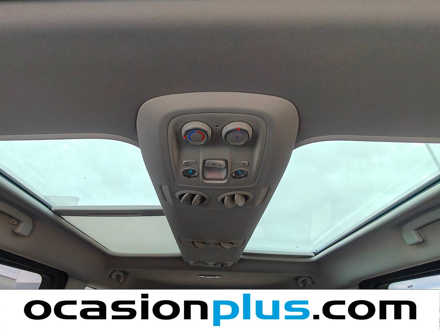 Extras y acabados del Toyota Proace Verso Toyota Proace Verso 2.0D Family Advance Pack Plus Auto (120 CV)