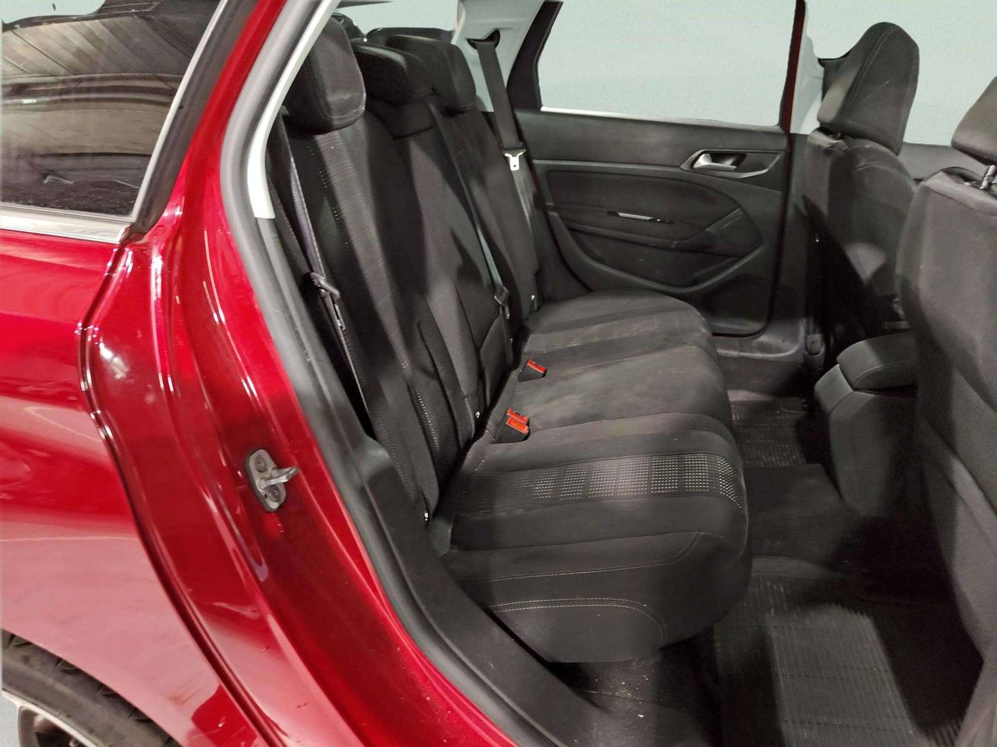 Peugeot 308 Peugeot 308 SW PureTech 130 S&S Allure EAT6 (130 CV) barato