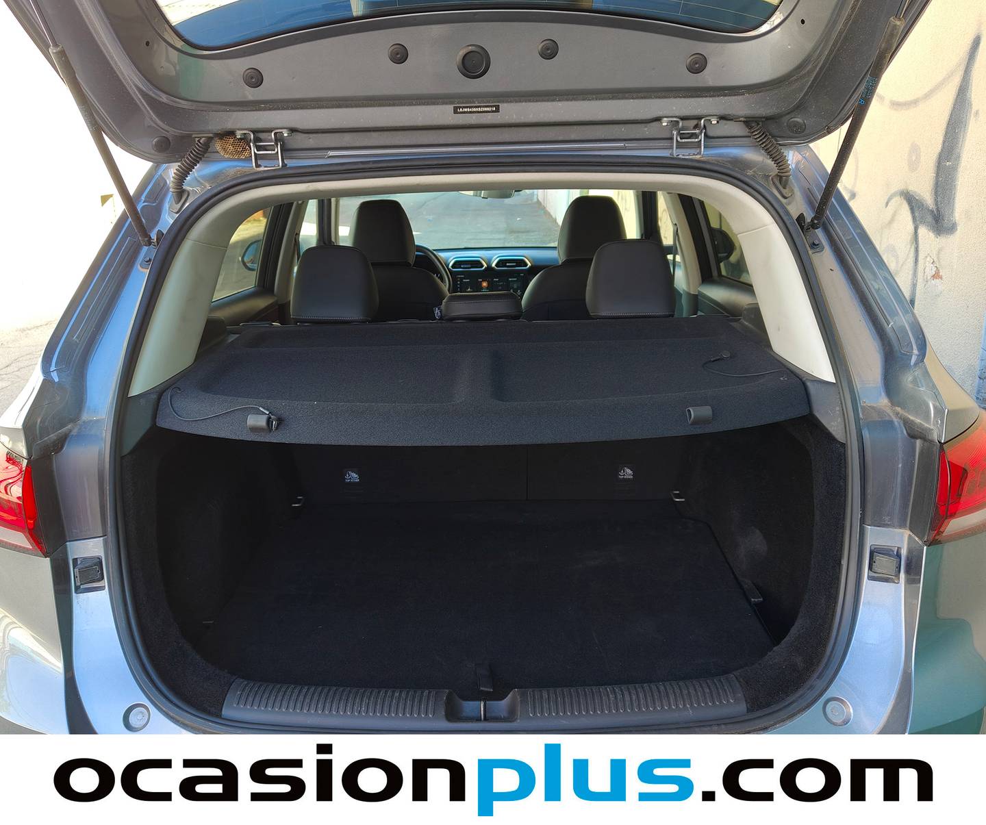 Foto MG ZS MG ZS 1.5 Hybrid+ Luxury (197 CV) siete plazas
