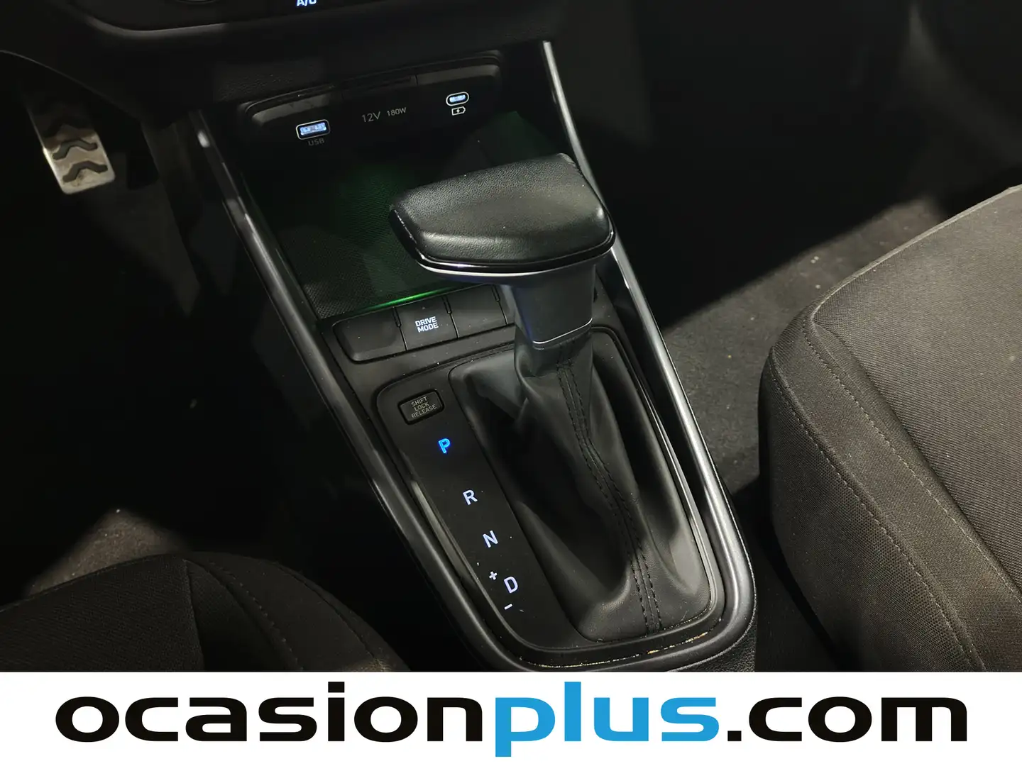 Foto Hyundai Bayon Hyundai Bayon 1.0 TGDI 48V Maxx DCT (100 CV)