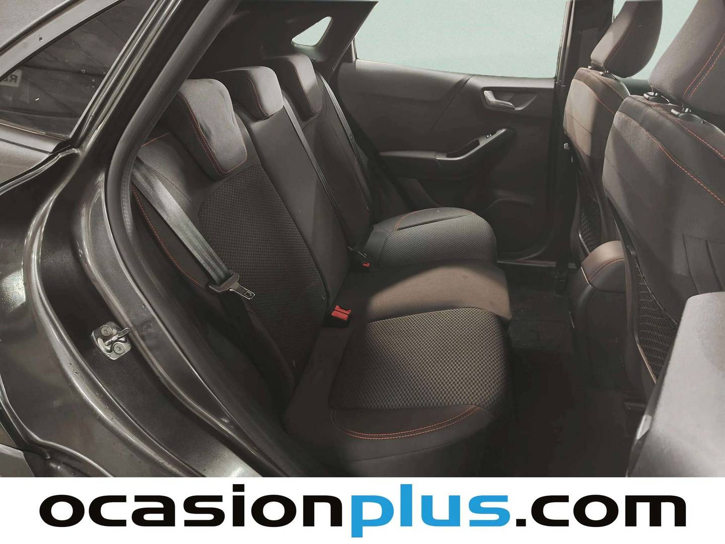 Foto Ford Puma Ford Puma 1.0 EcoBoost MHEV ST-Line (155 CV)