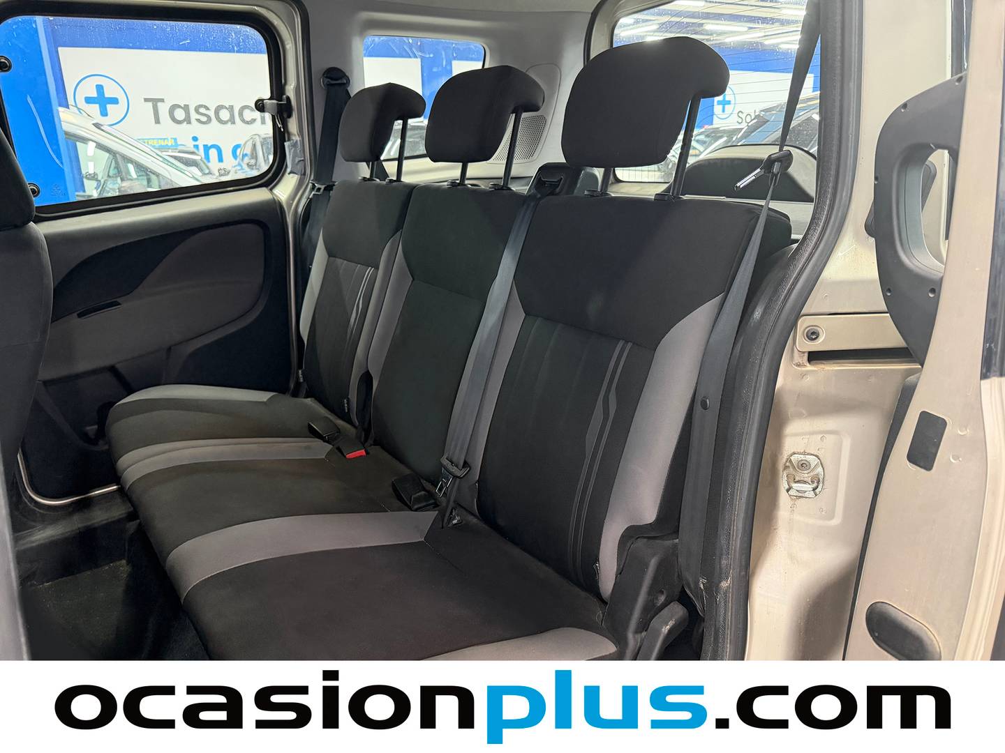 Foto asientos traseros Fiat Doblò Fiat Dobló Panorama Easy 1.6 Multijet (120 CV)