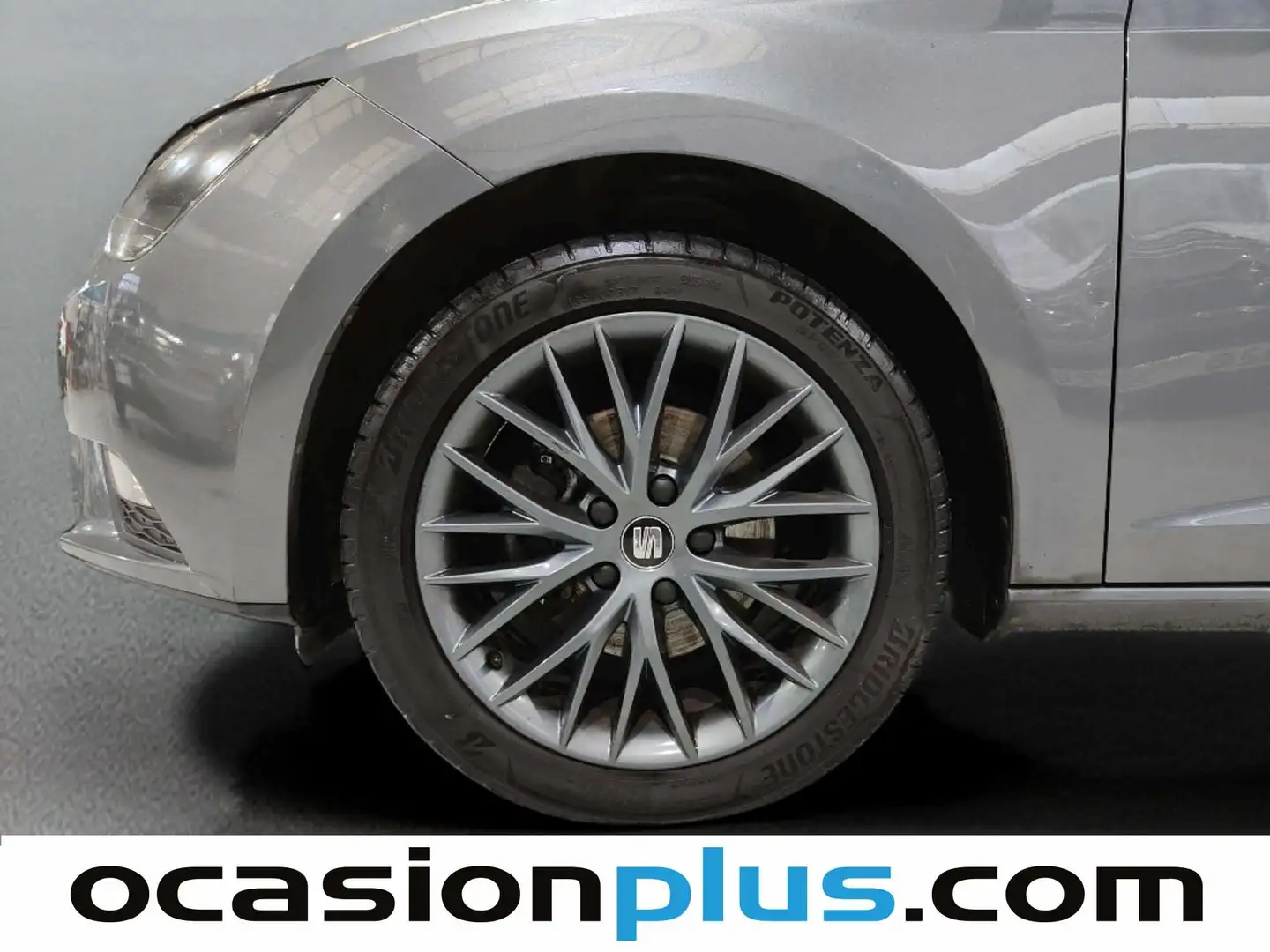 Foto Seat León SEAT León 1.6 TDI S&S Style Connect Plus (110 CV)