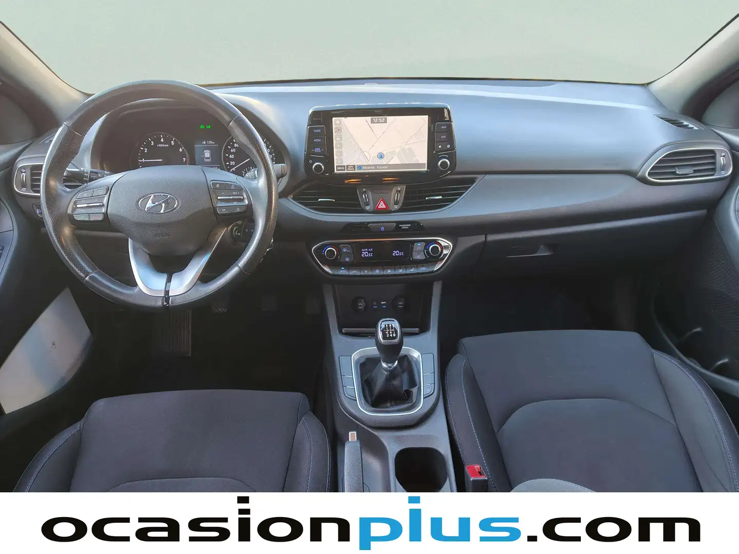 Foto Hyundai i30 Hyundai i30 1.0 TGDI Go! (120 CV)