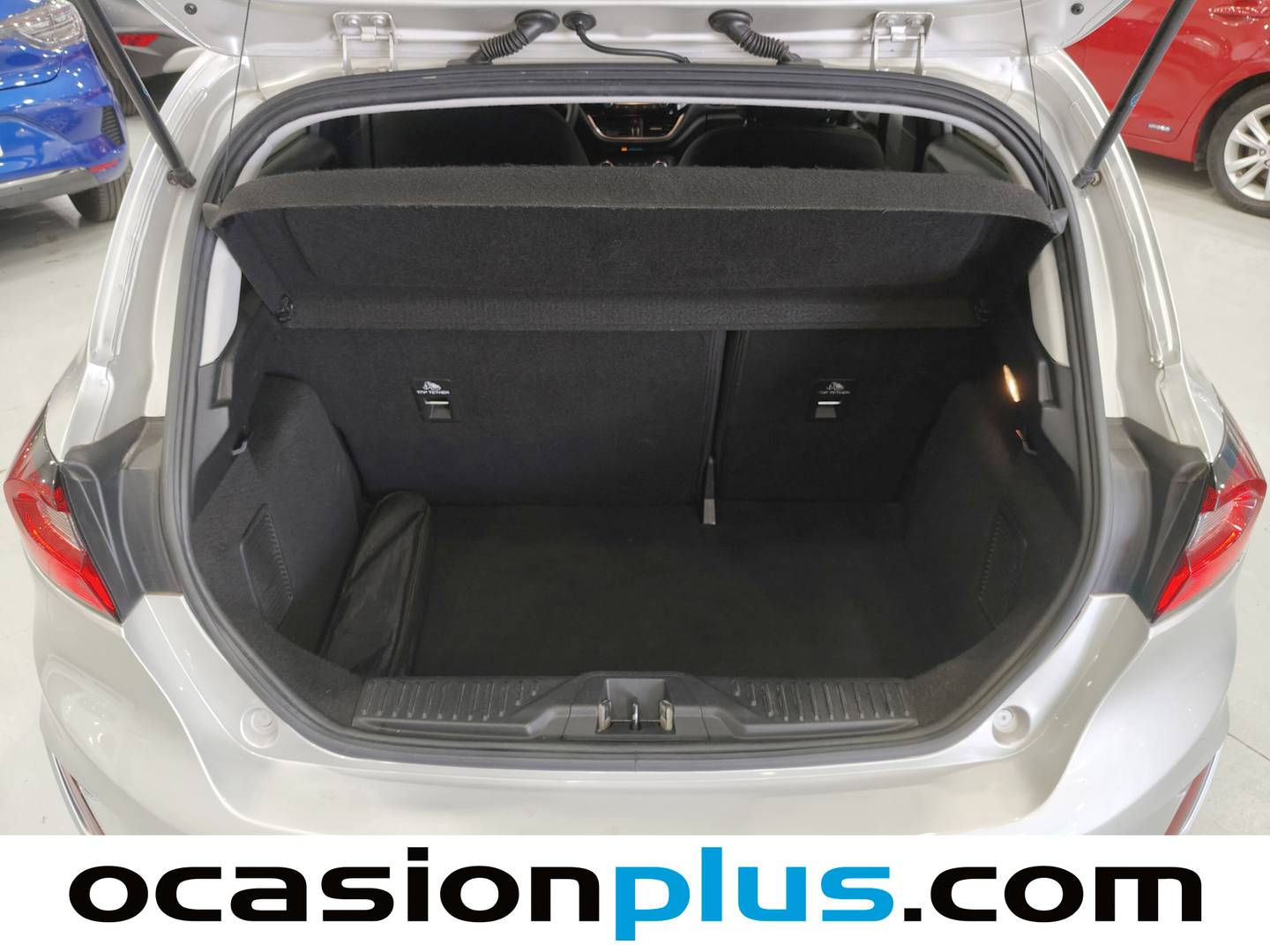 Foto asientos delanteros Ford Fiesta Ford Fiesta 1.1 Ti-VCT Trend (75 CV)
