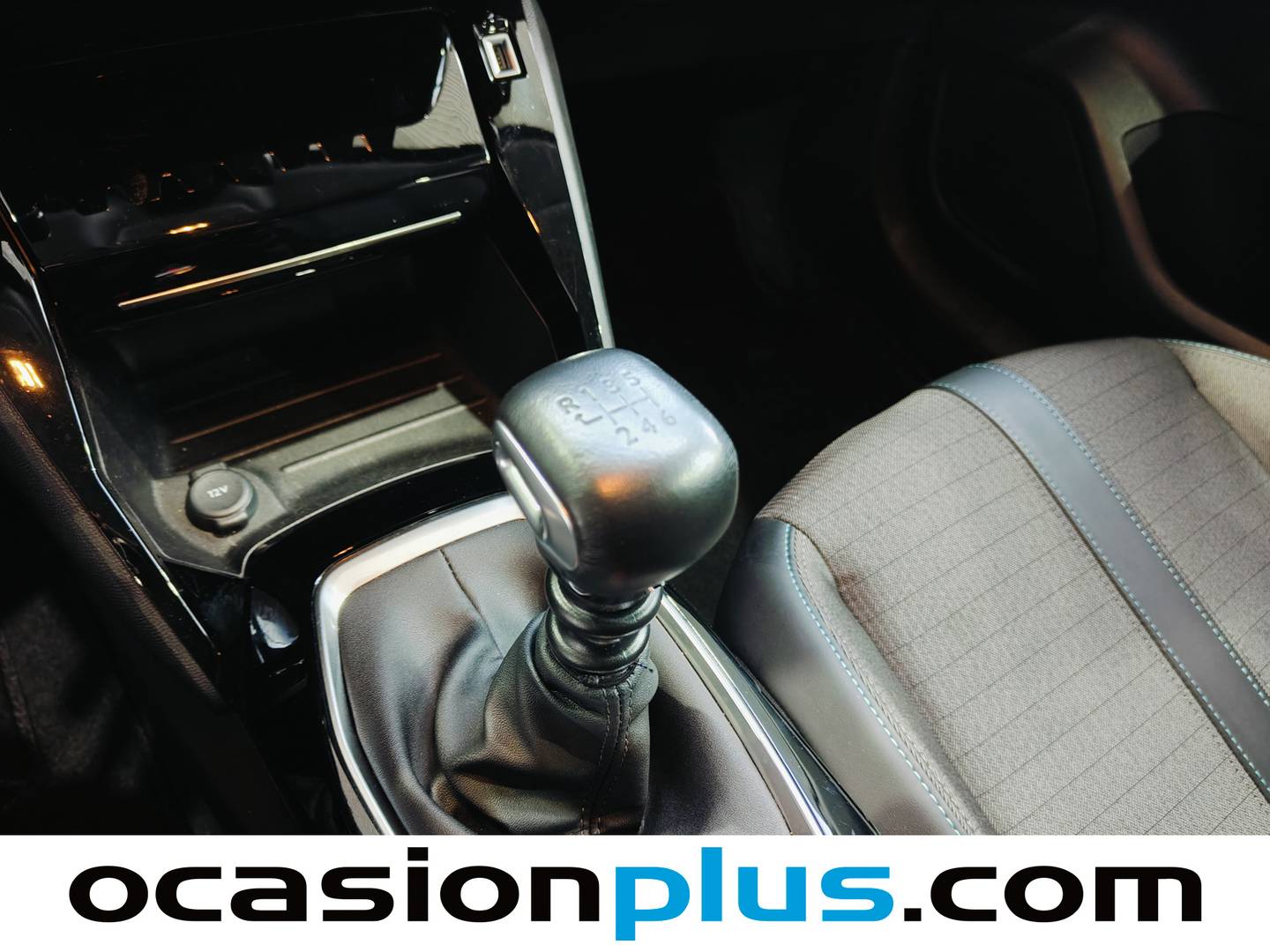 Foto Peugeot 208 Peugeot 208 PureTech 100 Allure (100 CV)