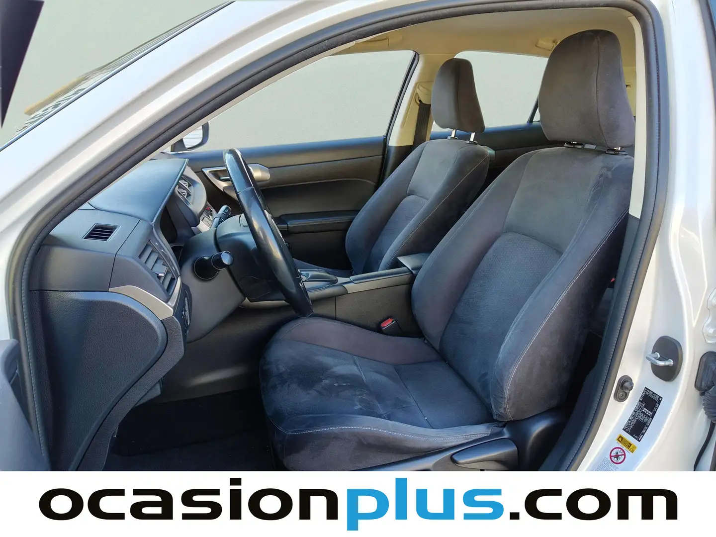 Foto Lexus CT Lexus CT 200h Business  (136 CV)