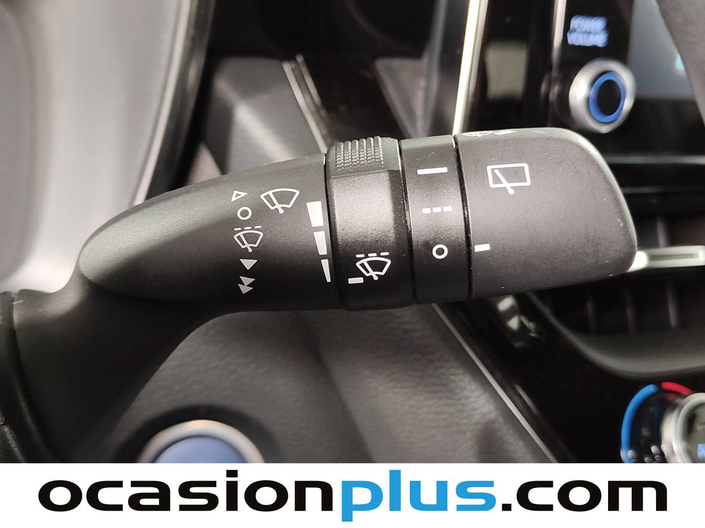 Foto Toyota Corolla Toyota Corolla 1.8 125 Híbrido Touring Business Plus E-CVT (122 CV)