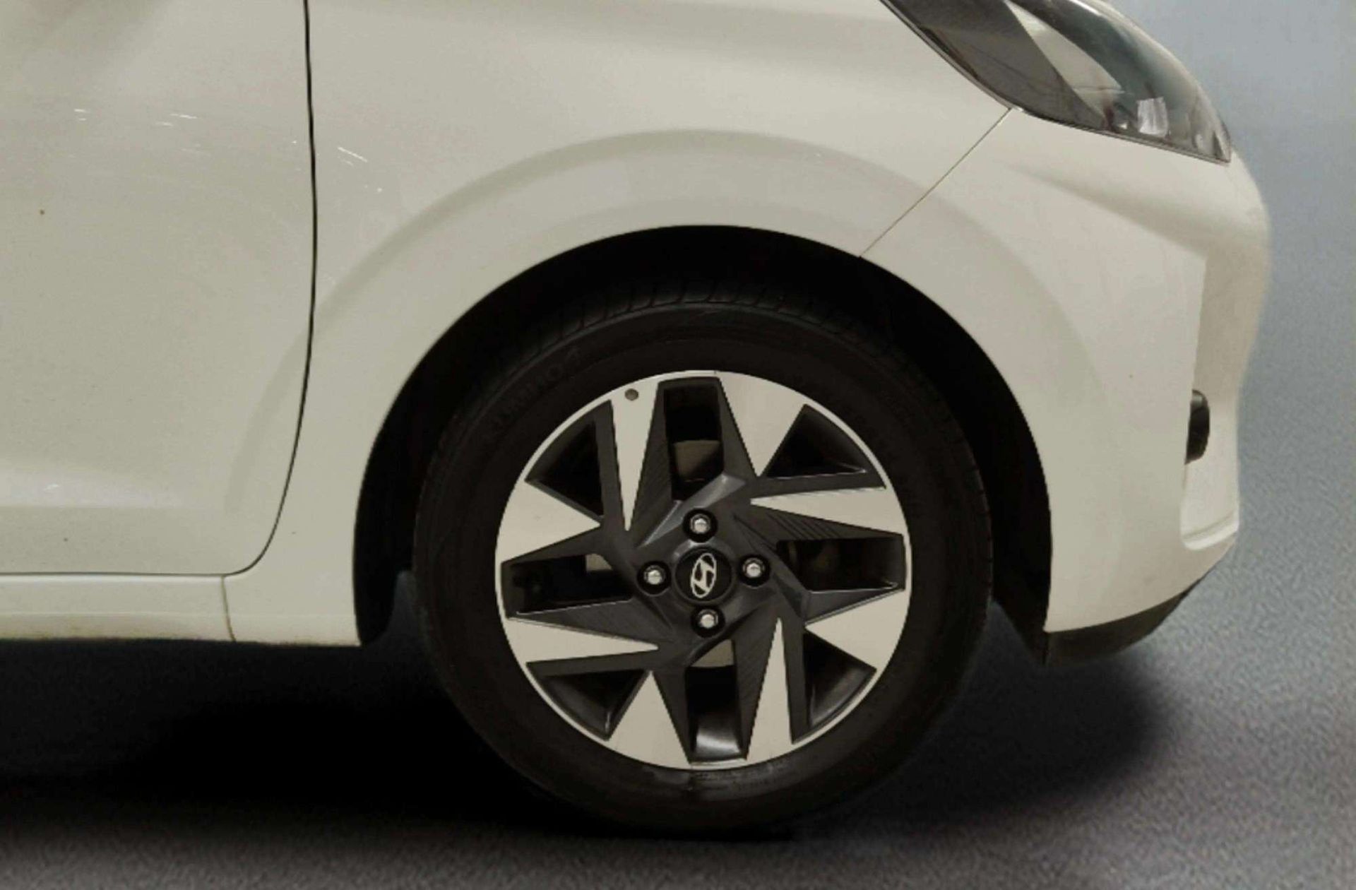 Hyundai i10 1.0 Klass - foto 35